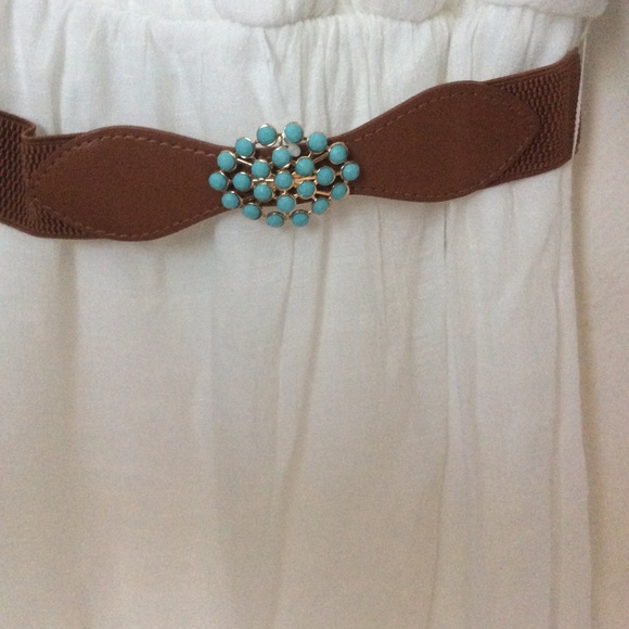 Off white sleeveless high low dress - Picture 3 of 5